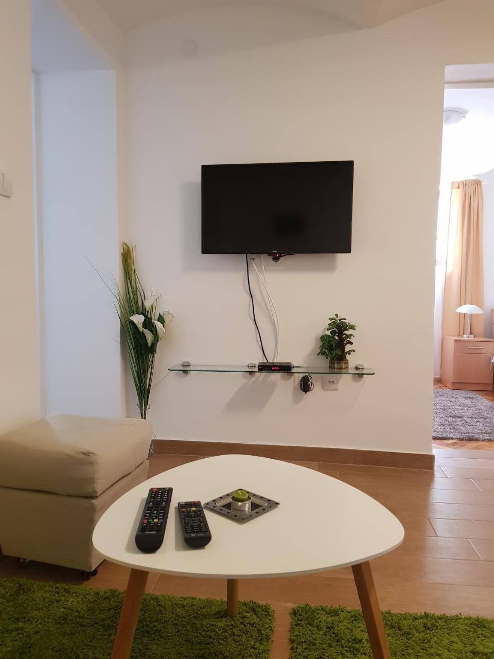 Inter Apartment Belgrade With Free Parking المظهر الخارجي الصورة